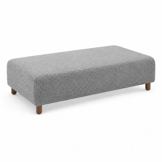 Banc rectangulaire en tissu bouclette gris avec pieds en bois